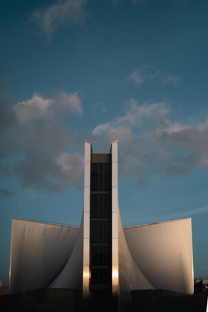 拝啓、丹下先生。

先日の師の個展の帰り道。
江戸川橋に来たら撮らないと言う選択肢は無い。

#でん同士写真部