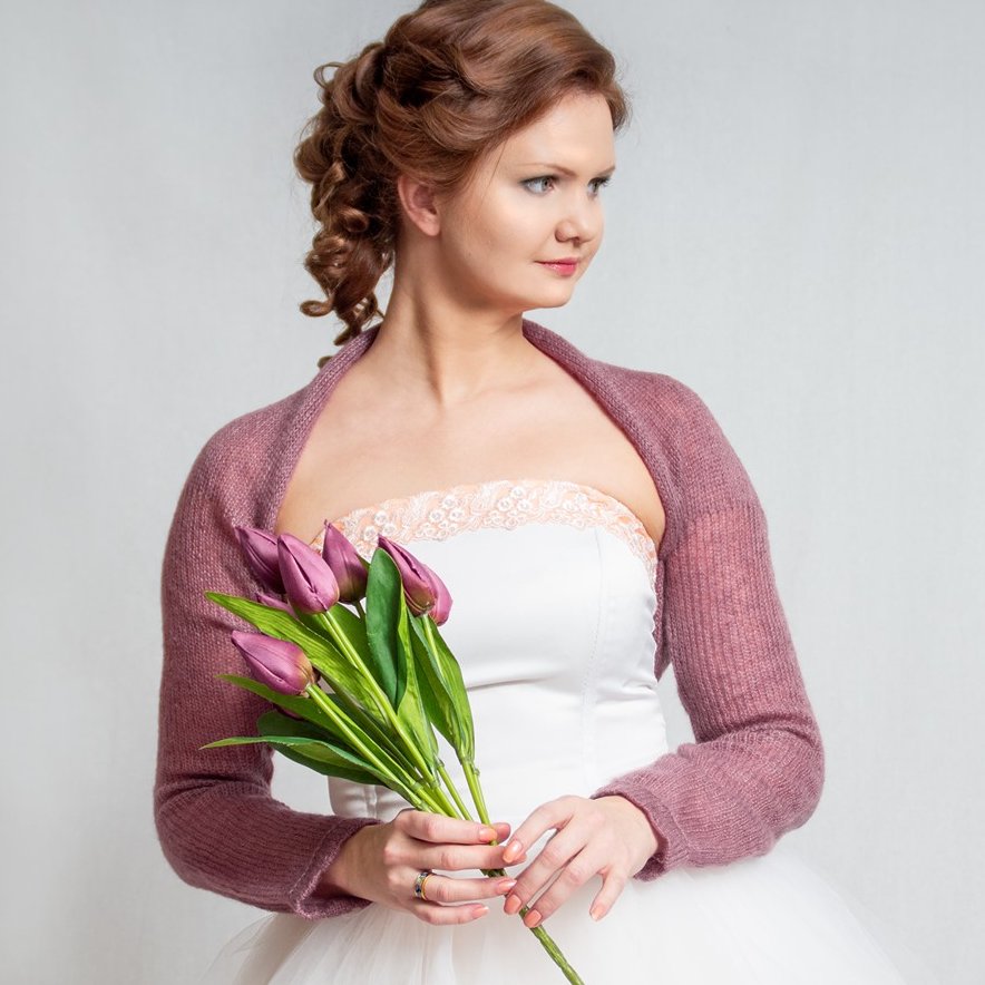 SuperSoftKnits's tweet image. Soft  mohair silk bolero — handmade and delicately light. Perfect for brides, bridesmaids, and evening elegance  #Wedding #Bolero #Mauve #Jacket #knit #Shrug #Dress #longsleeve #evening #sweater #giftforher 

etsy.me/2RAwsve