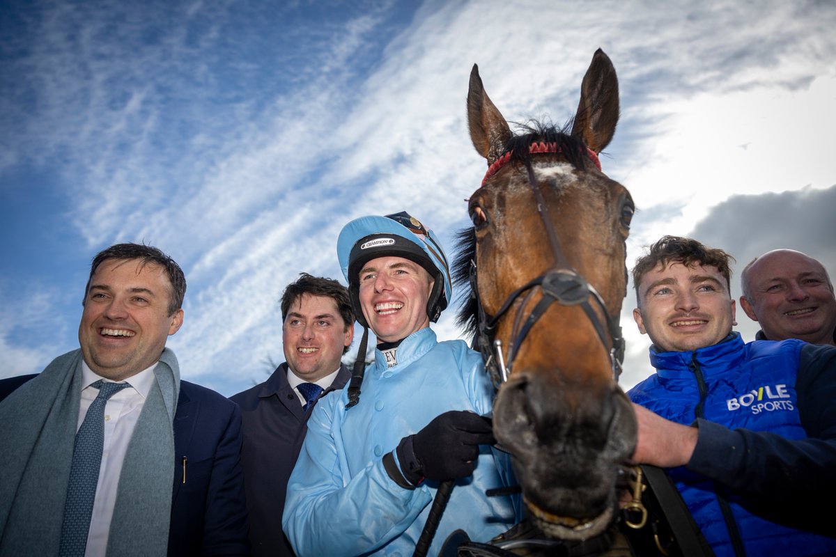 HRIRacing's tweet image. Grand National homecoming TODAY 🏡

Go and see I Am Maximus and Soldier In Milan at the Lord Bagenal Inn, Leighlinbridge, from 5pm 🏆

#GreenTeam #RacingRunsInUs