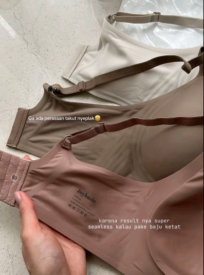 binnssi2's tweet photo. GILA SIH NEMU INI 😭‼️
push up bra yang bikin shape langsung keliatan “rapi” tanpa effort 😏 https://t.co/OXWdKIHgXL