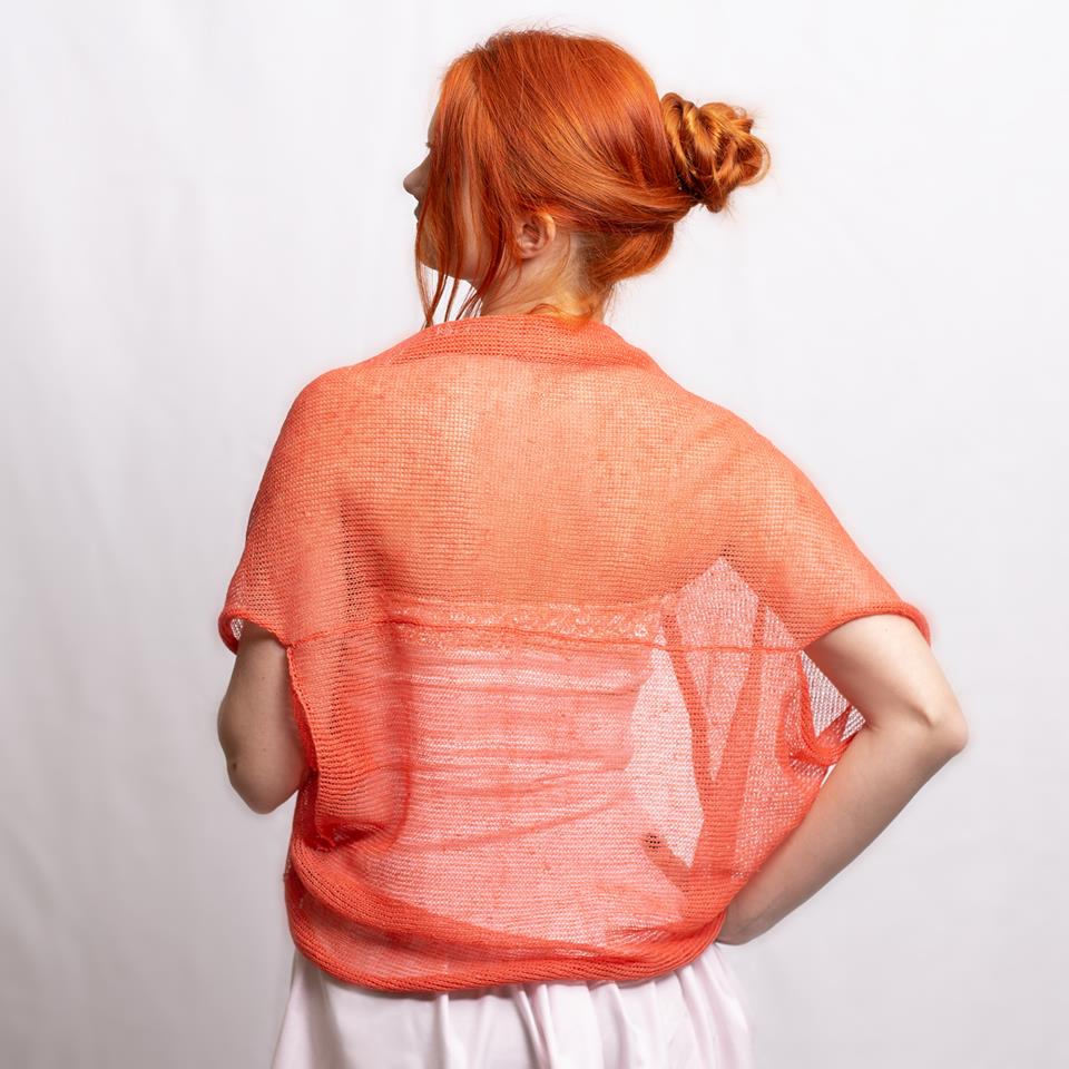 SuperSoftKnits's tweet image. Coral linen bolero vest 🌺   Light, breathable &amp;amp; handmade — perfect for summer weddings or everyday elegance.   #LinenBolero #Handmade #BohoStyle #SummerFashion 

etsy.me/37QO3nS
