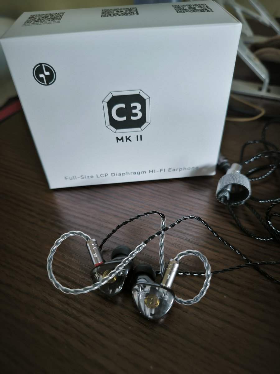 Alva Christo tweet media