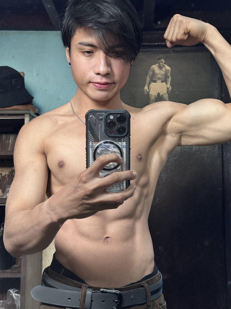 JV_MASSEUR's tweet photo. Hello! i'm available for massage here in baguio city just pm me with free place! Legit with NCll and 9yrs of experience. Professional and straight,
Pm me!#BaguioRelax #BaguioMasahista #MassageTherapy #RelaxingMassage #Masseur #Spa #Hilot #Masahe #LegitMassage #Baguio #NoFilter https://t.co/NFDV9uSqQo