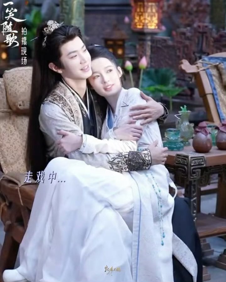 la nebbia tweet media