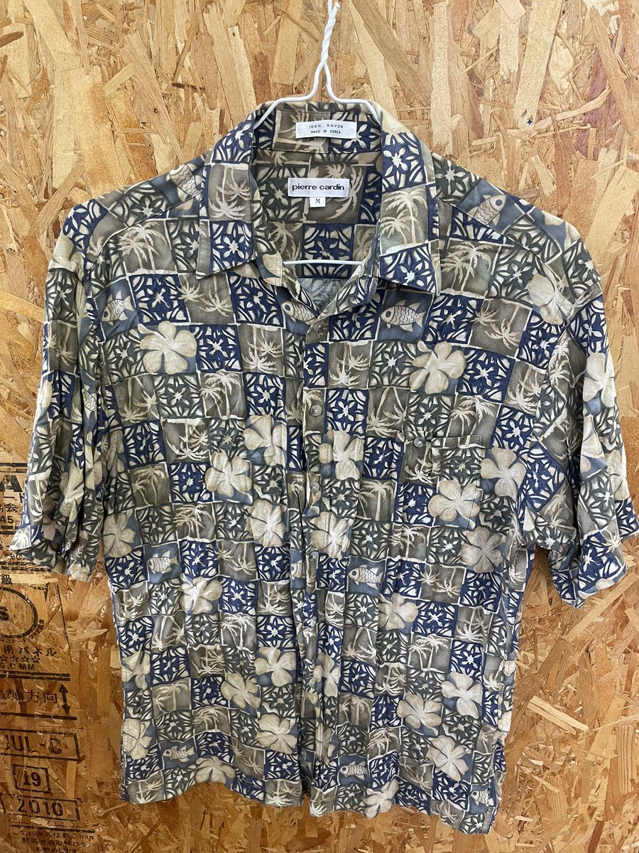 kingfamilyKANTO's tweet image. 【佐野店】

おすすめチラホラだしてます！
ご来店お待ちしております！

※取り置き、移送対象外

#古着