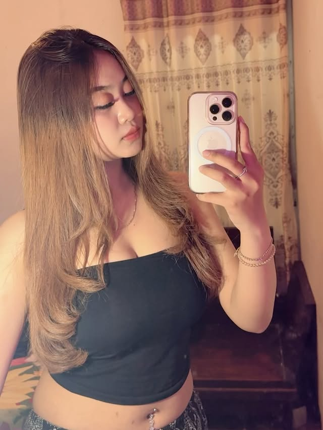 Naura 🐬 tweet media