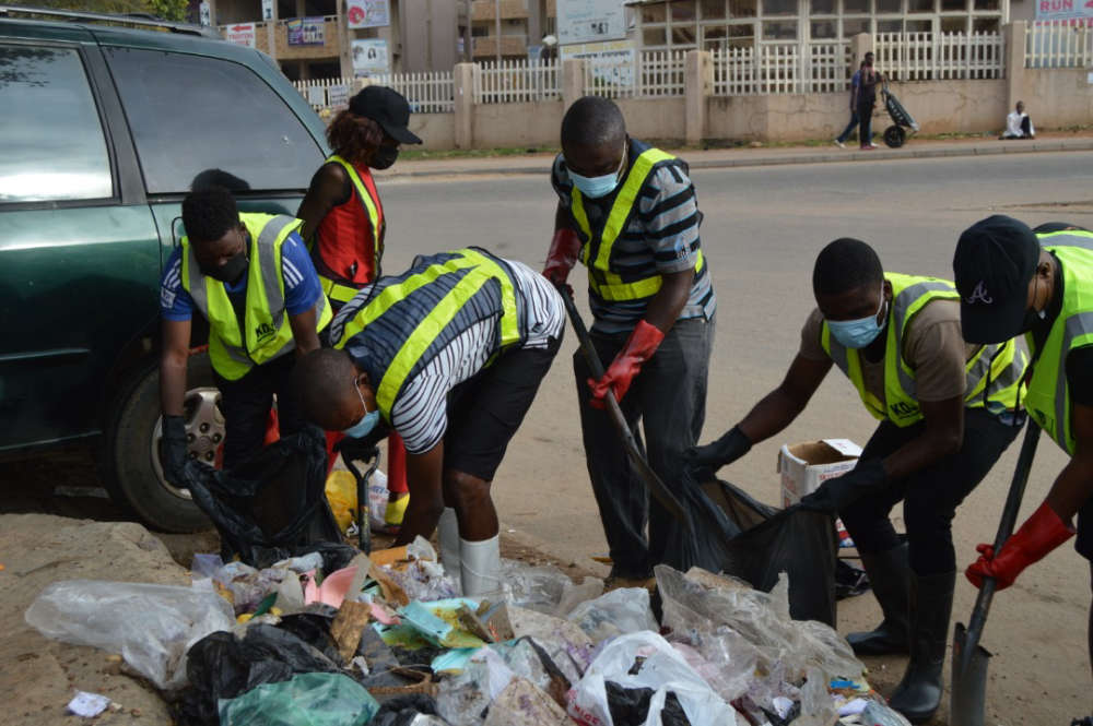 Airdrop Hunter Alpha tweet media