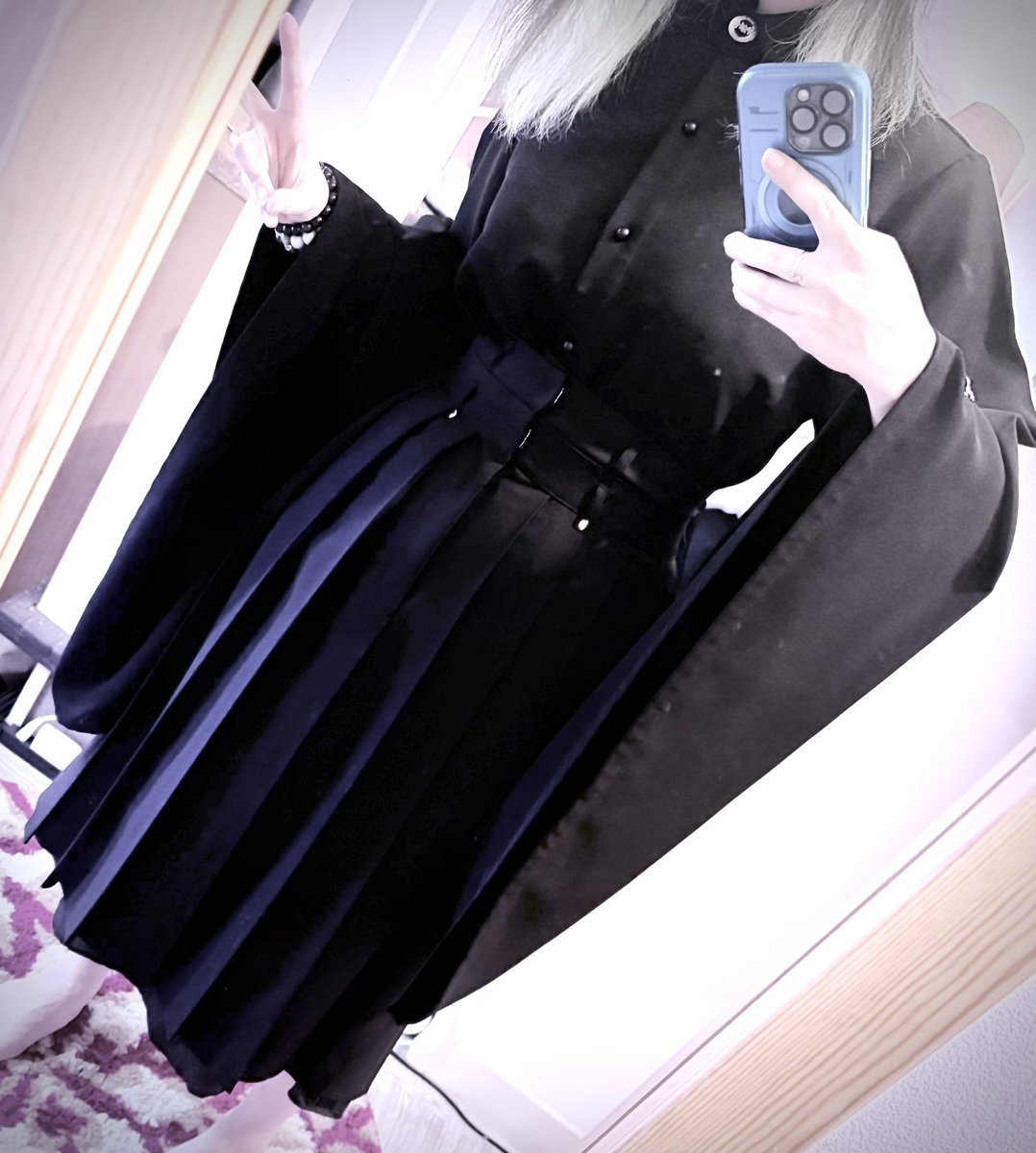 ボタンつけ直してやっと着れたよ✌️