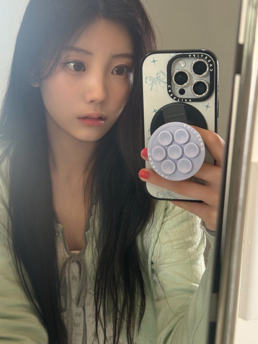 🍥 tweet media