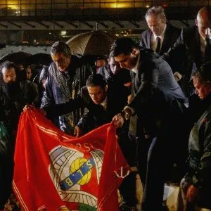 A prova que não é necessário nascer benfiquista para saber o que é o Benfica. 
Óscar Cardozo foi e continua a ser um dos nossos.
Obrigado por tantos e tantos golos meu Paraguaio lindo!