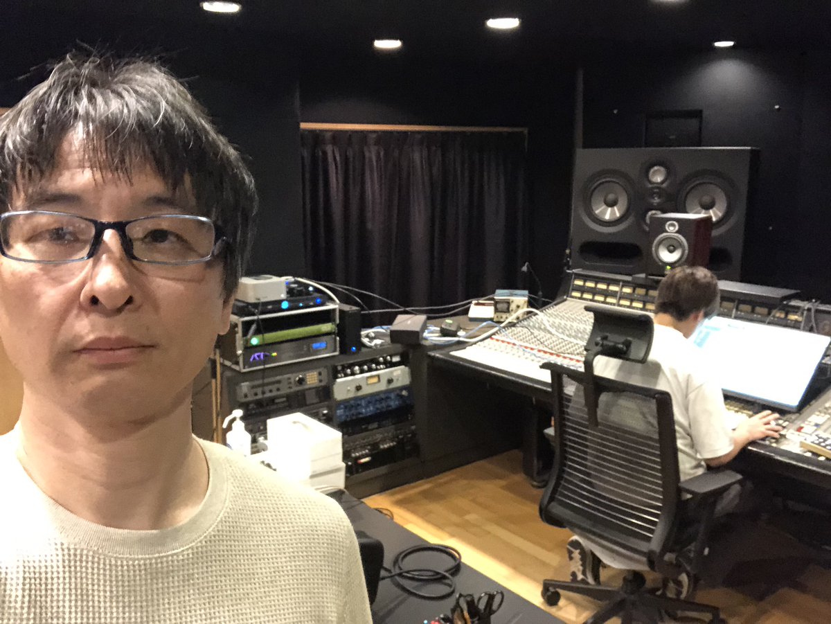 2futureanthem's tweet image. Mixチェック×2曲完☑️ 素敵な仕上がりになりました。詳細は追って！
#studiotime #mixdown