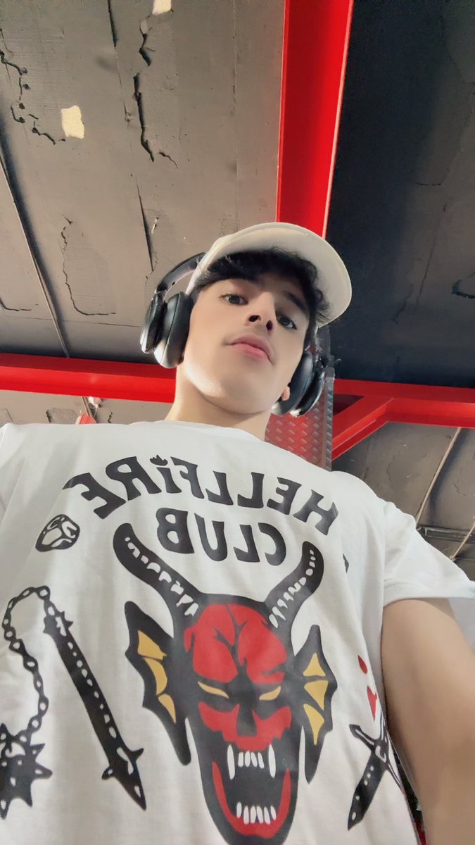 SulTAN | اينعم سلطان tweet media