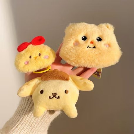 marklwesz's tweet photo. ✨add a little charm to your bag ✨

segemes ini cumaa under 10k guys!! 🫣 https://t.co/iYSkeW4Qu5