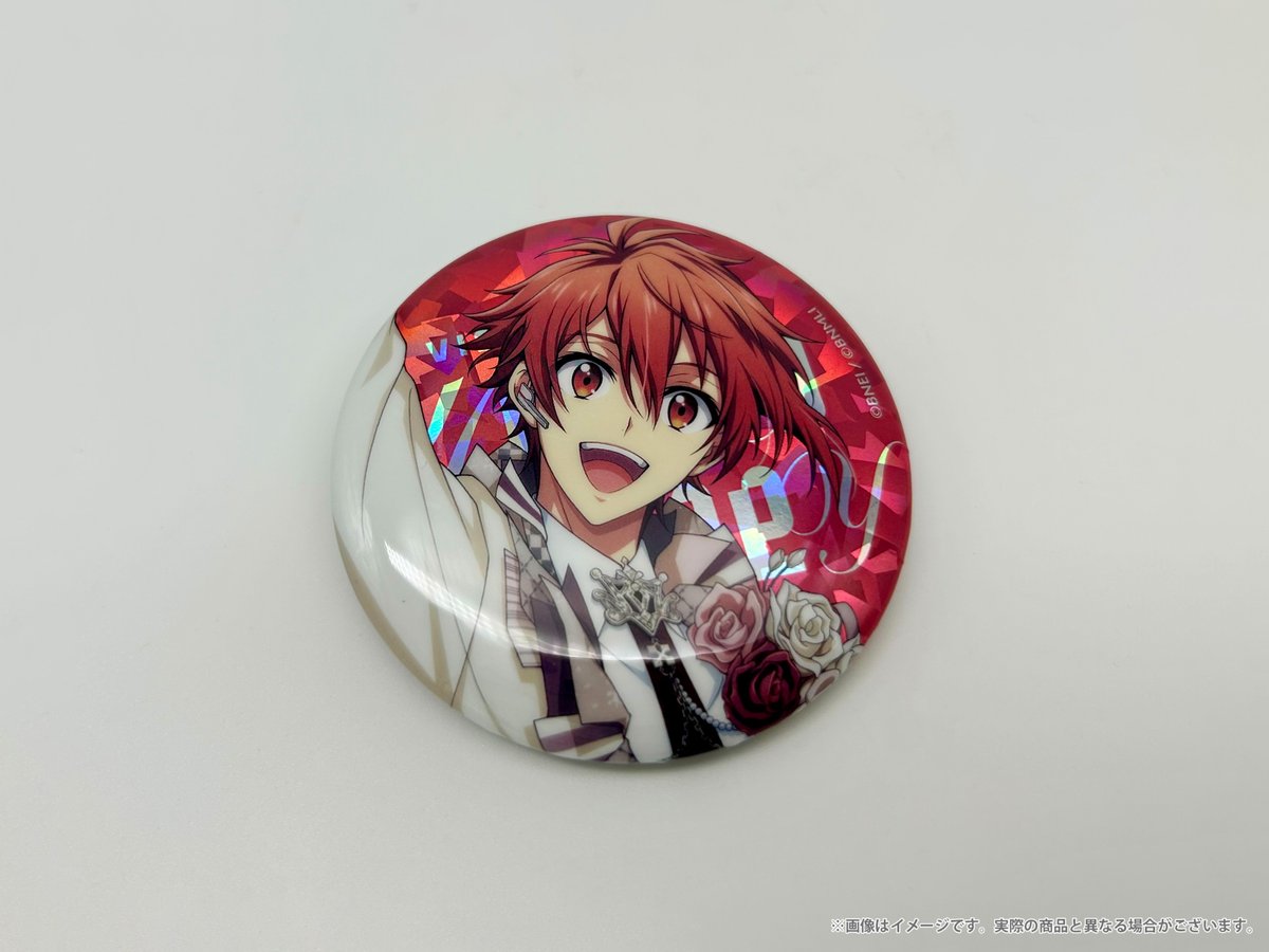 アイナナ_4J グッズ紹介】 ホログラム缶バッジ 各￥500（税込） ライブ