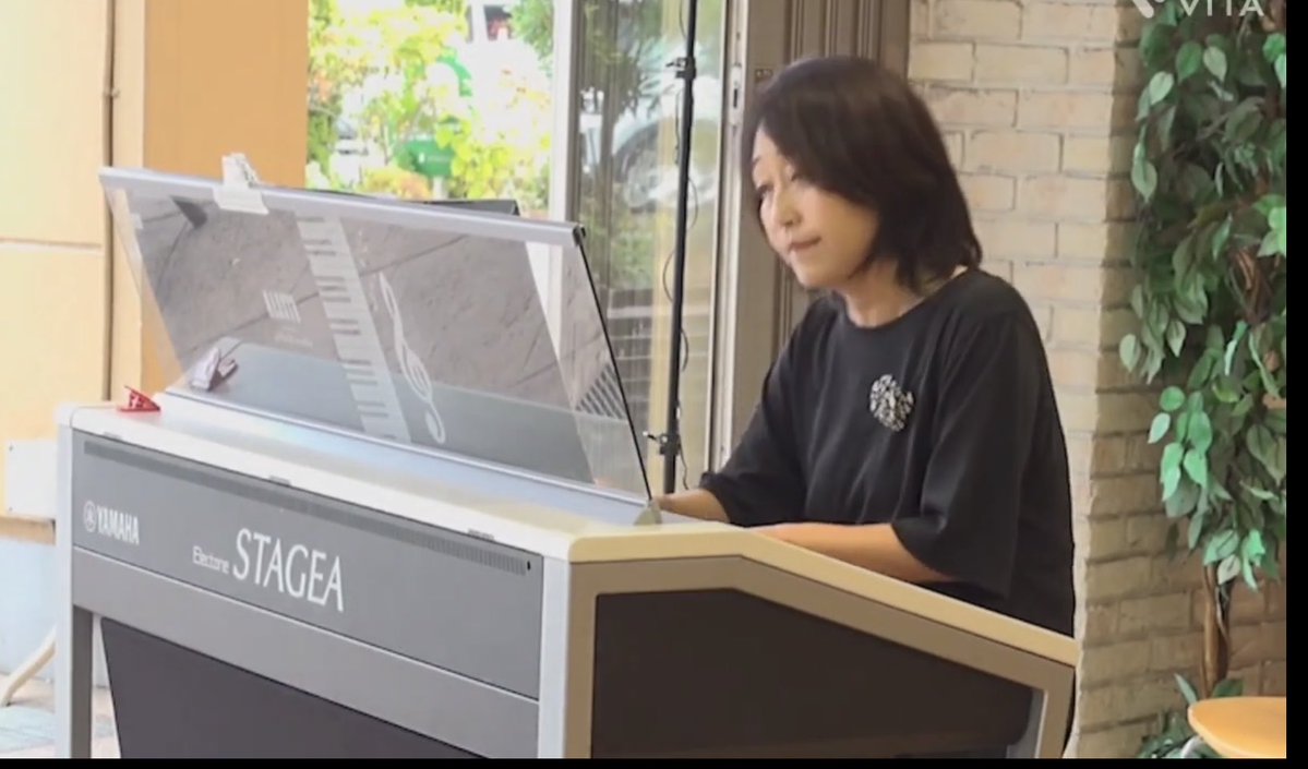 etc1781291's tweet image. etc.エレクトーン @etc1781291
YouTubeにアップした演奏動画の紹介
▶︎ youtube.com/watch?v=-fCCa8…

2025年エレクトーンカーニバル曲㉒　講師演奏　M先生

「リカド・ボサノバ」♪

哀愁を帯びた美しいメロディがとても魅力的な『リカド（贈り物）』です🎁

＃エレクトーン #etc #ウニクス南古谷