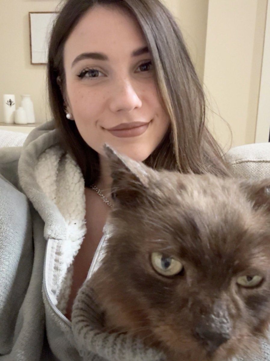 тϋякαи™️ tweet media