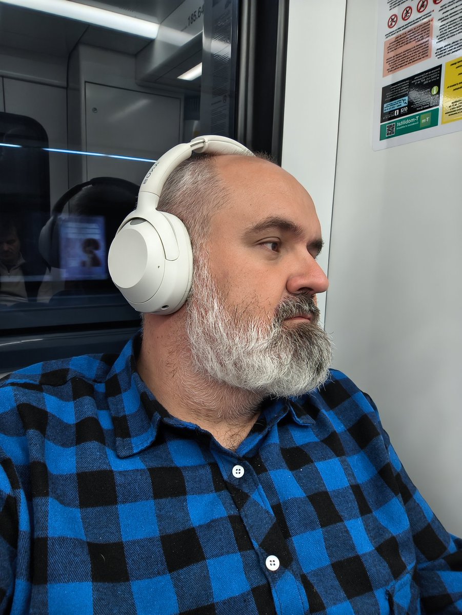 lexxbcn's tweet photo. https://t.co/EFpy8fpiHw