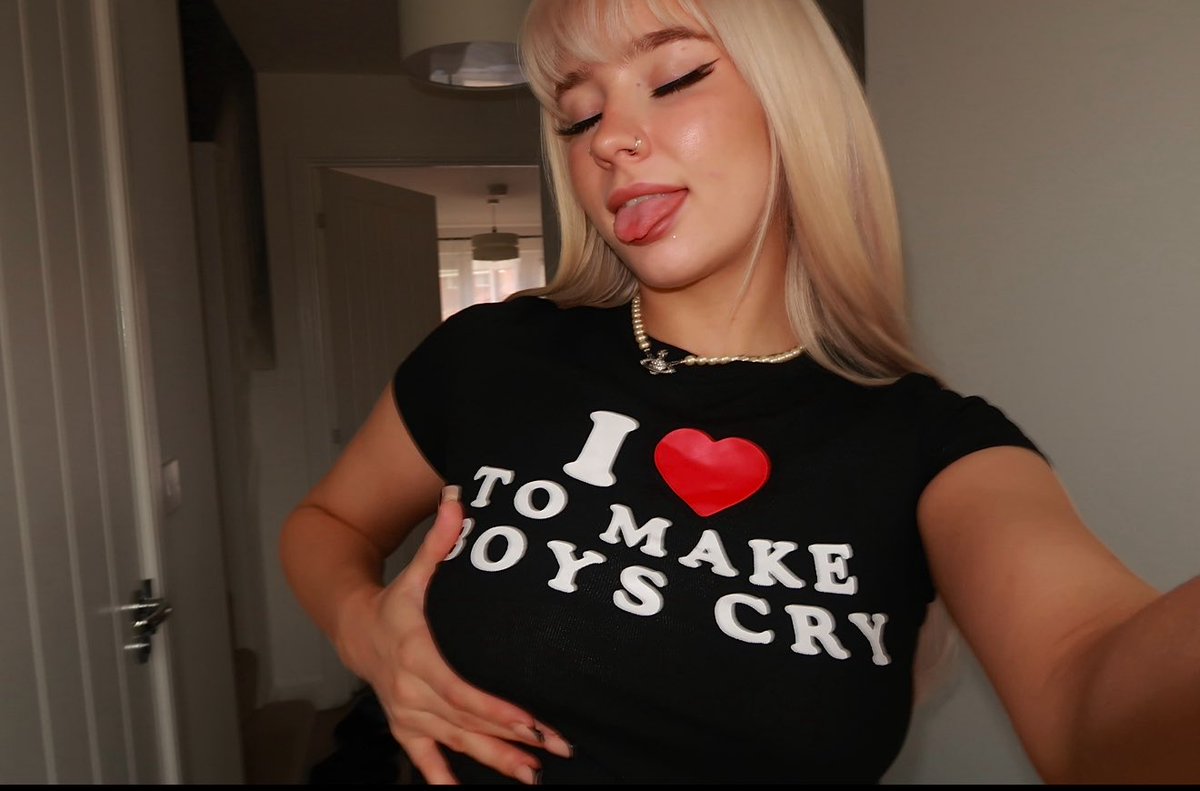 Livy ❤︎ tweet media