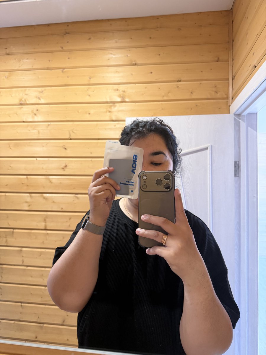 шапка tweet media