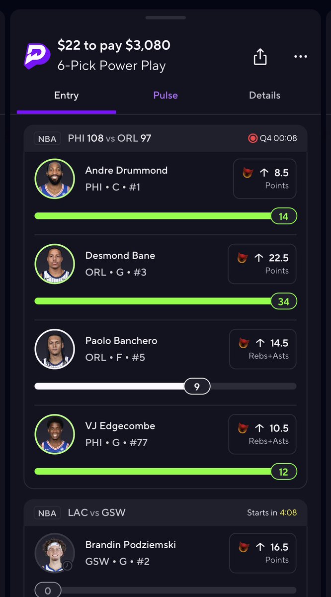 Doestacks tweet media