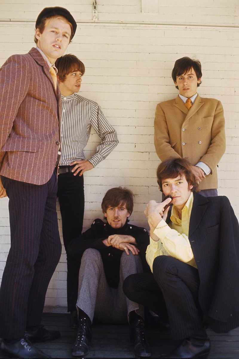 elsotaescala's tweet photo. #bersions
1357.- #TheSpringfields "Clown" -1988- (#AllanClarke, #TonyHicks, #GrahamNash) #TheHollies -1966-
https://t.co/mkfoZwQSF0 https://t.co/x0gcU91eS8