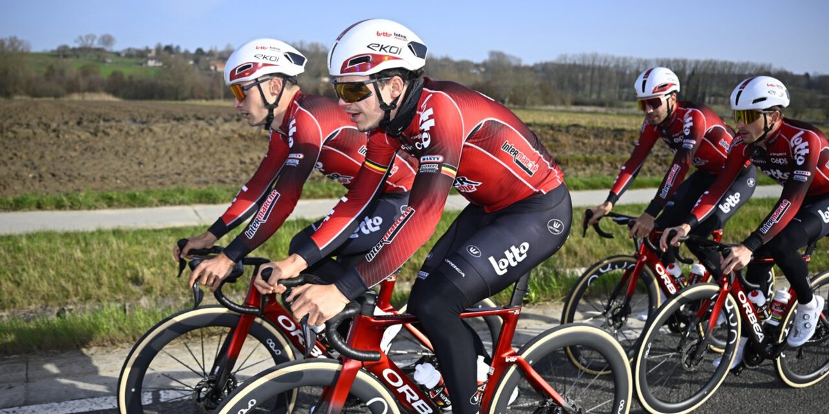WielerFlits's tweet image. Blijft Arnaud De Lie bij Lotto-Intermarché? “Nog twee à drie echt interessante opties”

wielerflits.nl/nieuws/blijft-…

🇧🇪 #wielrennen #koers #cycling