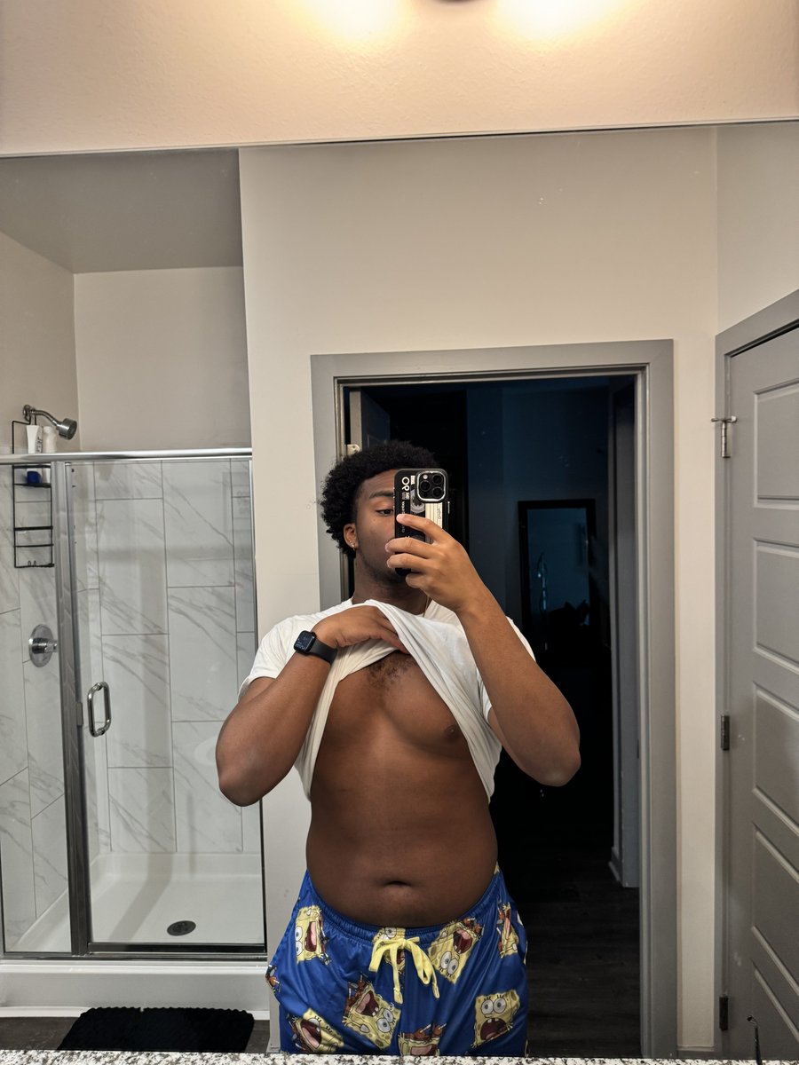 𝚖𝚊𝚛𝚔 🌙 tweet media