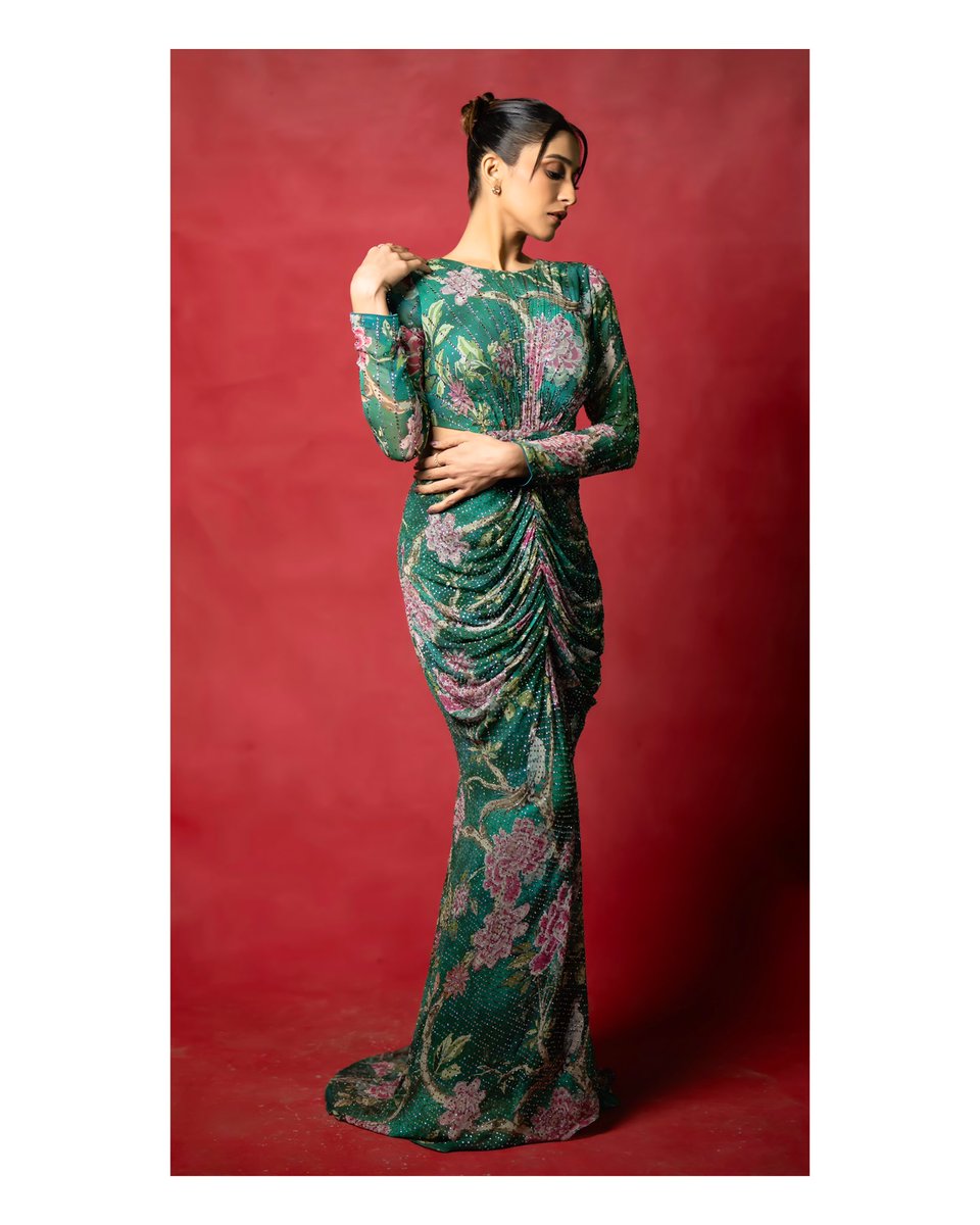 ReginaCassandra's tweet photo. oops I peaked again 👀 https://t.co/hYYzEBuauX