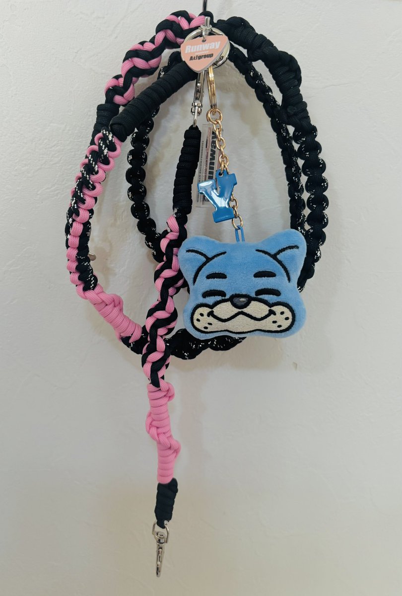 🎸👖a.y.u tweet media