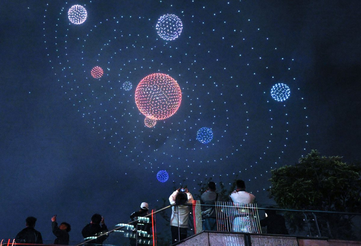 FlyOverChina tweet media