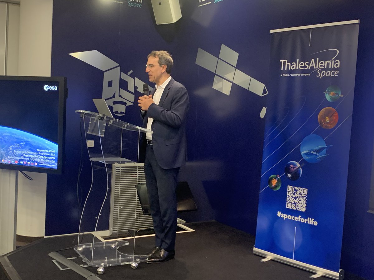 LCSpatiale 👨‍🚀🚀🛰️📡 tweet media
