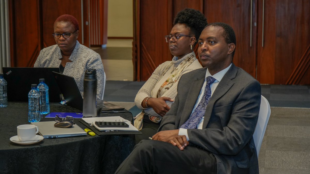 KASIB_KE's tweet photo. Did you know? Investors can earn additional income by lending out their shares through Securities Lending and Borrowing (SLB), meaning you can earn returns beyond just buying and holding shares for dividends.

Yesterday @CMAKenya , @NSE_PLC , and @KASIB_KE  convened an industry forum at the College of Insurance to explore the opportunities and challenges of Securities Lending and Borrowing (SLB) in Kenya.

The discussions highlighted how SLB can enhance market liquidity, improve price discovery and unlock additional returns for investors

As the Kenyan capital markets continue to evolve, SLB presents a valuable opportunity for both institutional and retail investors to optimize their portfolios.

For more information on Securities Lending and Borrowing, please contact your stockbroker.