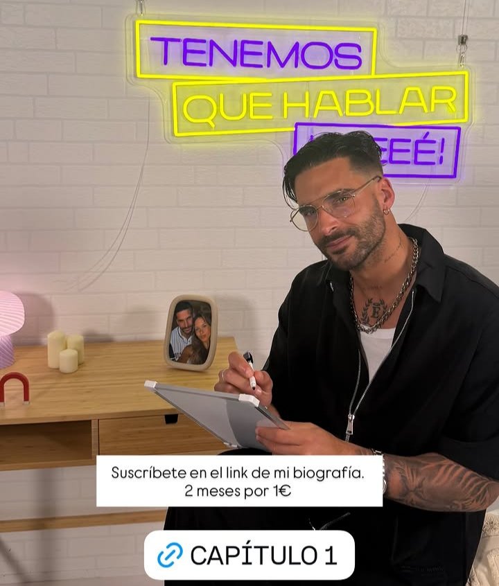 Miss Moon tweet media