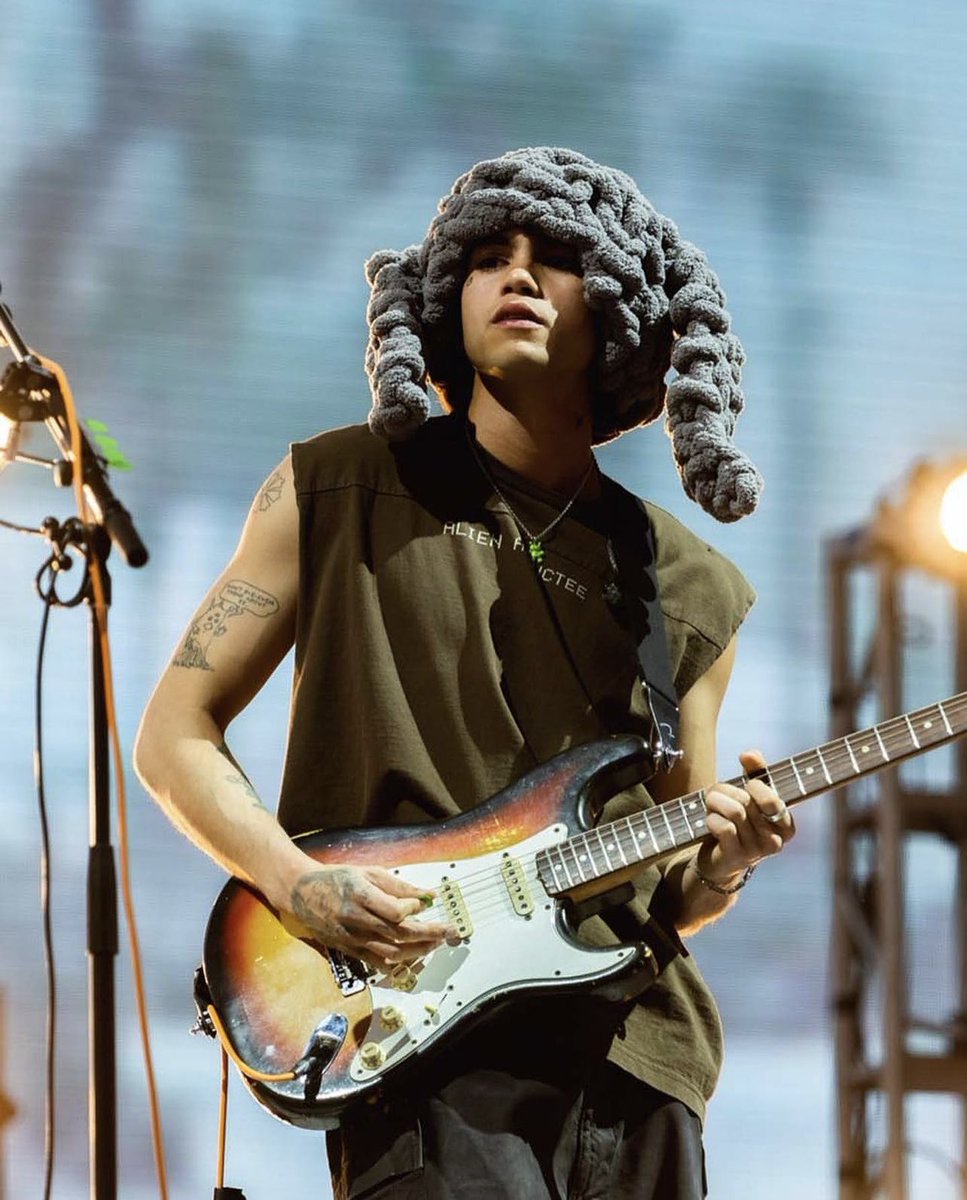 Dominic Fike Updates tweet media