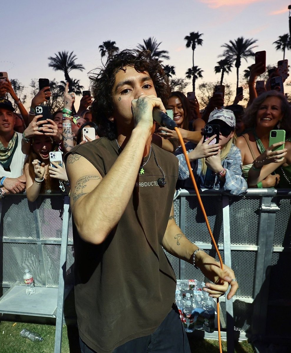 Dominic Fike Updates tweet media