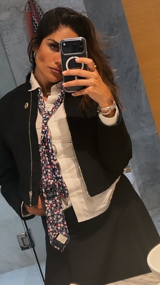 Alessandra Rojo de la Vega tweet media