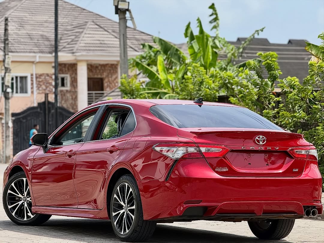 jayautos tweet media