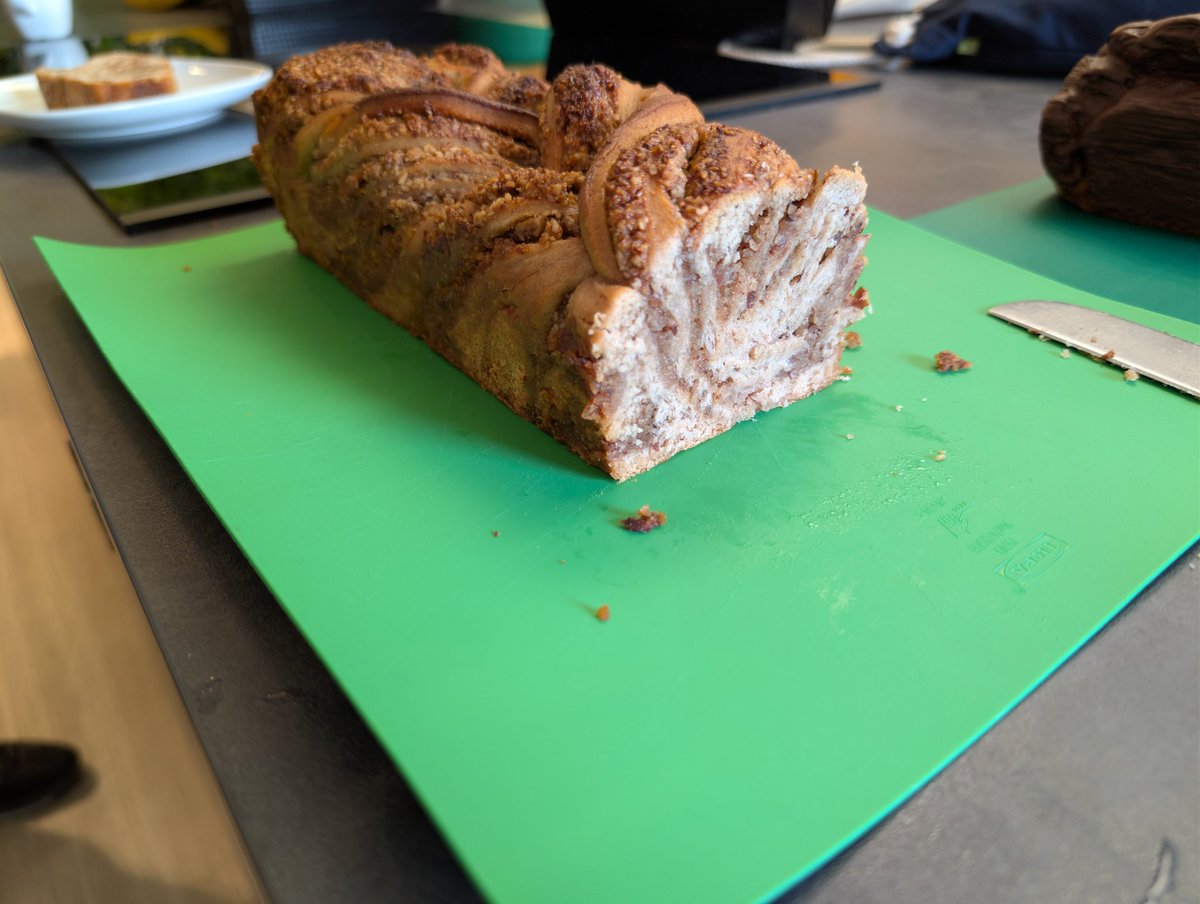 Mandelzopfanschnittsbild ... Glaub innen sieht man noch mehr Lagen