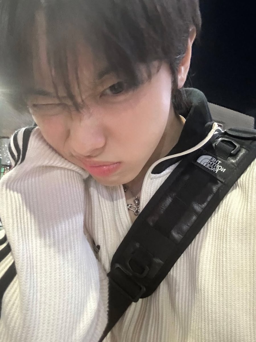 ari♡ෆ tweet media