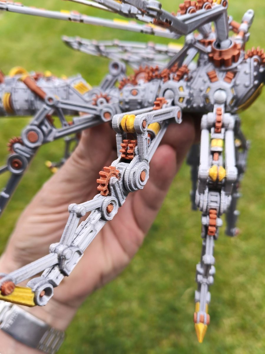 snapmaker's tweet image. Steampunk Wasp ⚙️🐝
Where nature meets machinery.
Intricate. Bold. Unmistakable. ✨

Printer: Snapmaker U1
Printed by: John Barwick
Model by: LambOfCAD (MakerWorld)

#SnapmakerU1 #3DPrinting #InsectArt