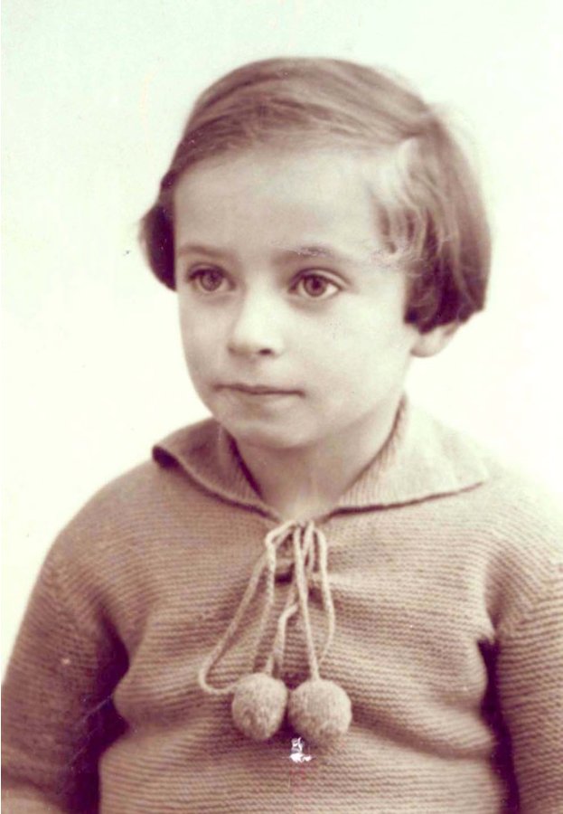AuschwitzMuseum's tweet image. 16 April 1933 | A German Jewish girl, Liselotte Speier, was born in Angenrod.

In #Theresienstadt Ghetto from 28 September 1942.
On 28 October 1944 she was deported to #Auschwitz.
She was murdered in a gas chamber.