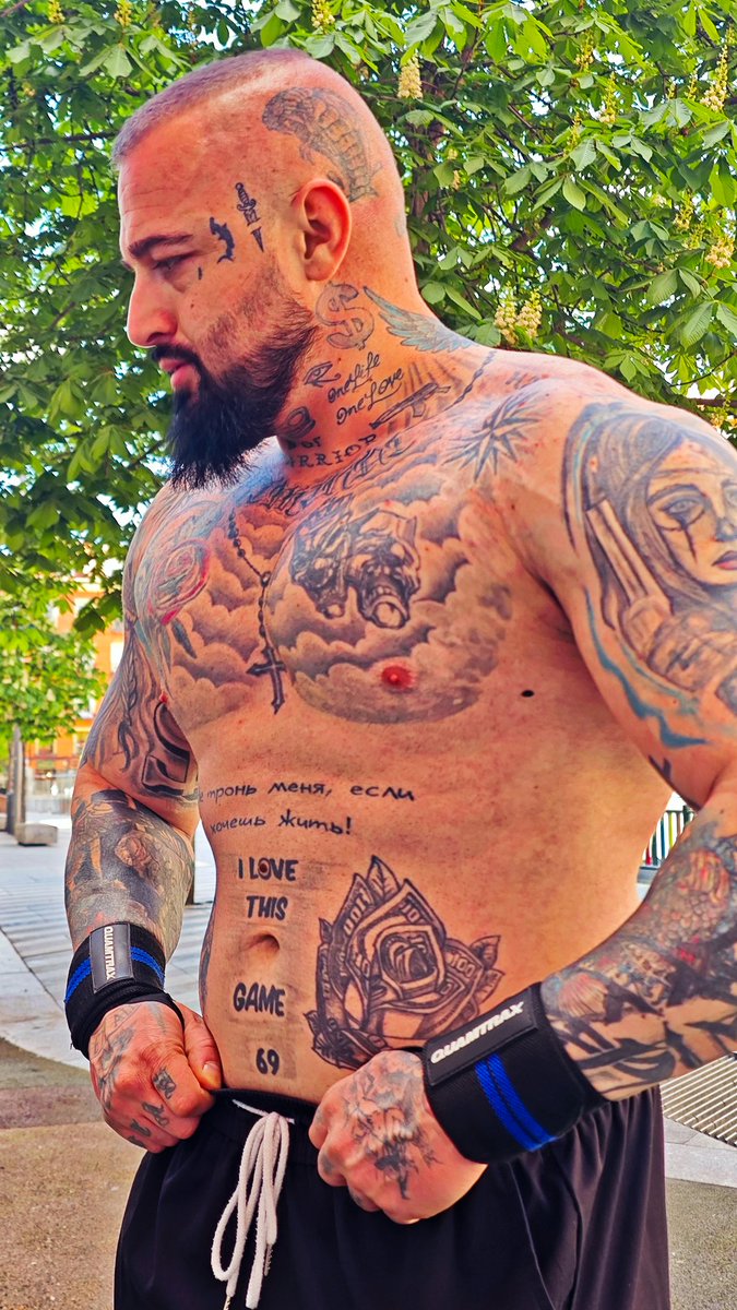 IvanBIGBOY tweet media