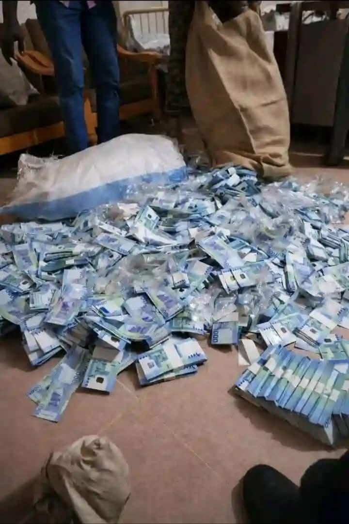 أحمد بن عمر tweet media