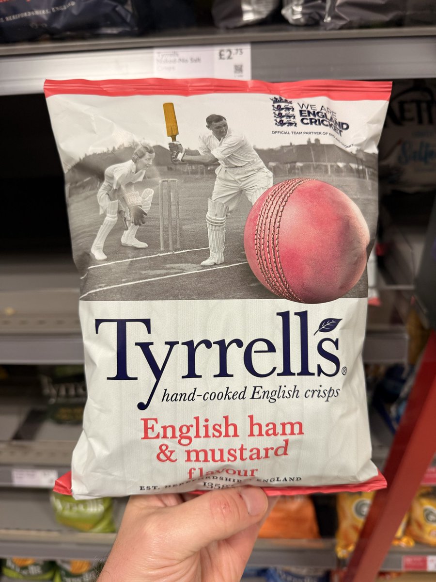 All_Things_New_'s tweet image. Tyrrell’s English Ham &amp;amp; Mustard Crisps! 👀 At Waitrose @Tyrrells #tyrrells #ham #mustard #crisps #wellthisisnew