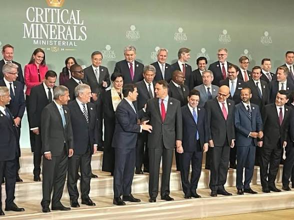 El Profesor 🇵🇱🇪🇺 🇬🇧 tweet media