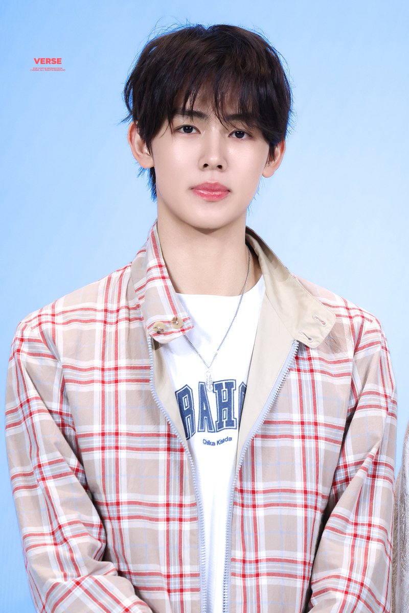 verse.（fan acc） tweet media