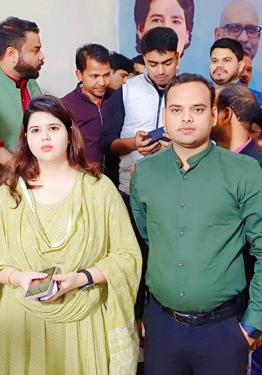 एक अच्छी राजनीतिक समझ वाली नेता उत्तर प्रदेश कांग्रेस कमेटी सोशल मीडिया विभाग की पूर्व चेयरपर्सन प्रिय <a href="/pankhuripathak/">Pankhuri Pathak पंखुड़ी पाठक پنکھڑی</a> जी को जन्मदिन की हार्दिक शुभकामनाएं एंव बधाई...🎂💐

ईश्वर की कृपा सदैव आप पर बनी रहे !!

#happybirthdaypankhuripathak