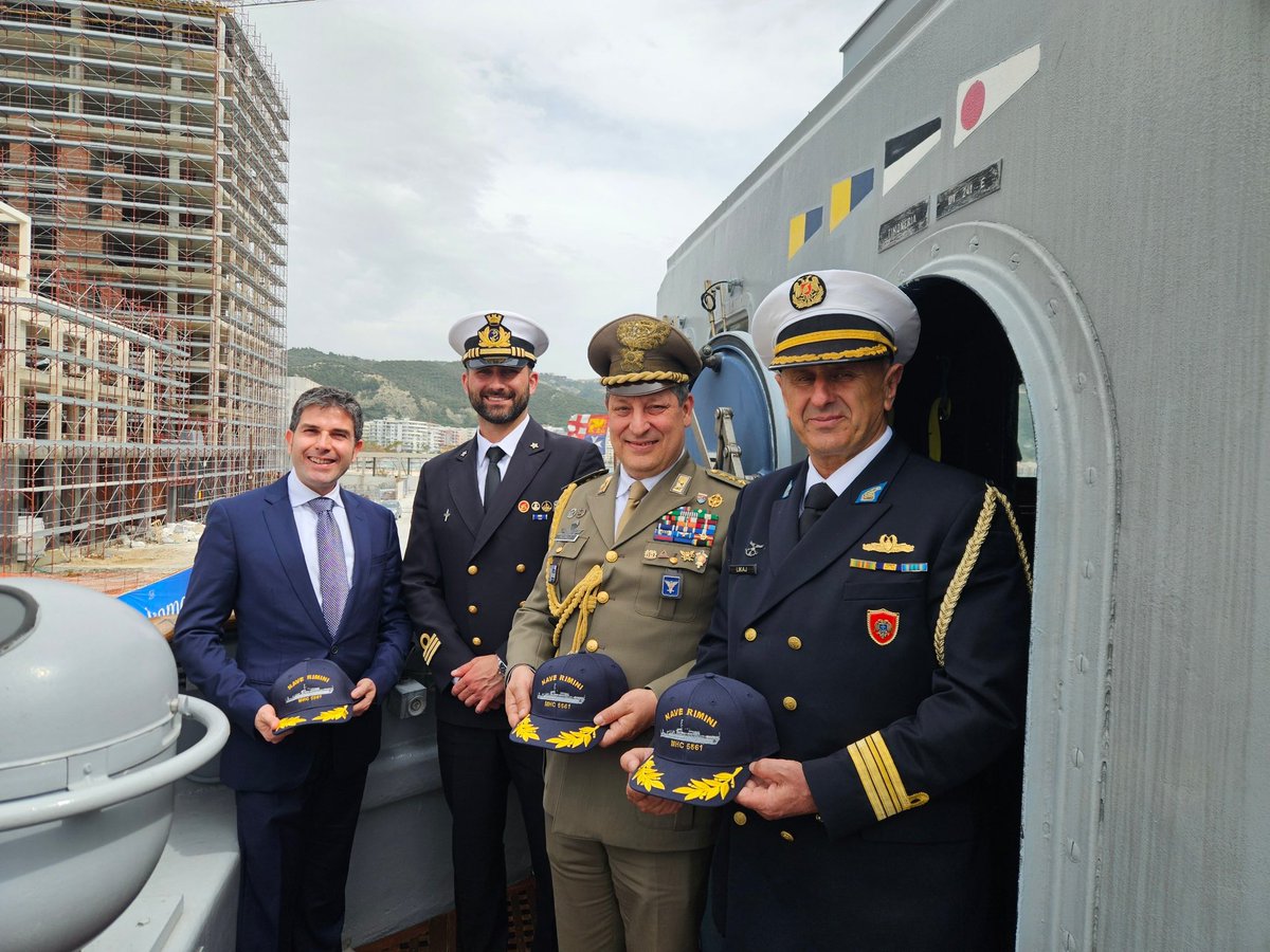 Marina Militare tweet media