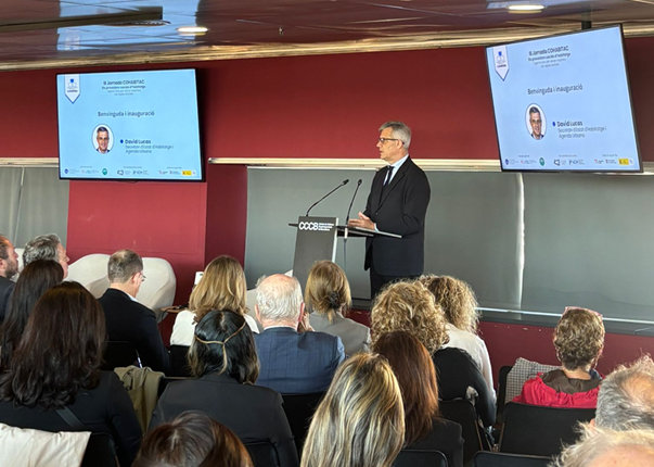 cohabitac's tweet photo. Fundacions i municipis estrenyen llaços per a fer front al repte de l’habitatge.
La proposta de regulació dels proveïdors socials d’habitatge que s’ha presentat a la Ministra reforçarà el seu paper.
https://t.co/MoBF2cTVap https://t.co/Gxz4kySHQc