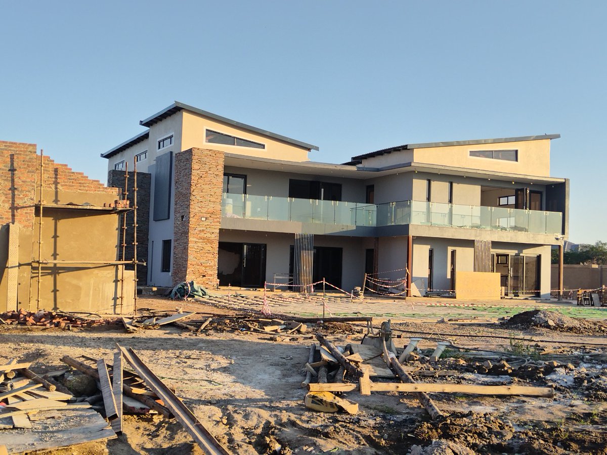 Vusani Mushiana🇿🇦 tweet media